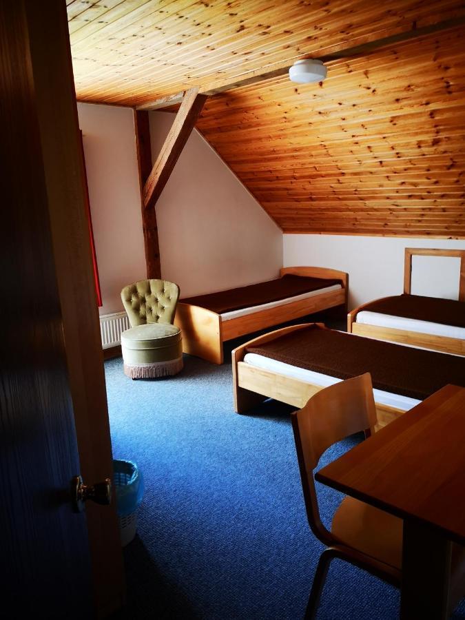 Fuzinarska Kuca Hotel Fužine Kültér fotó